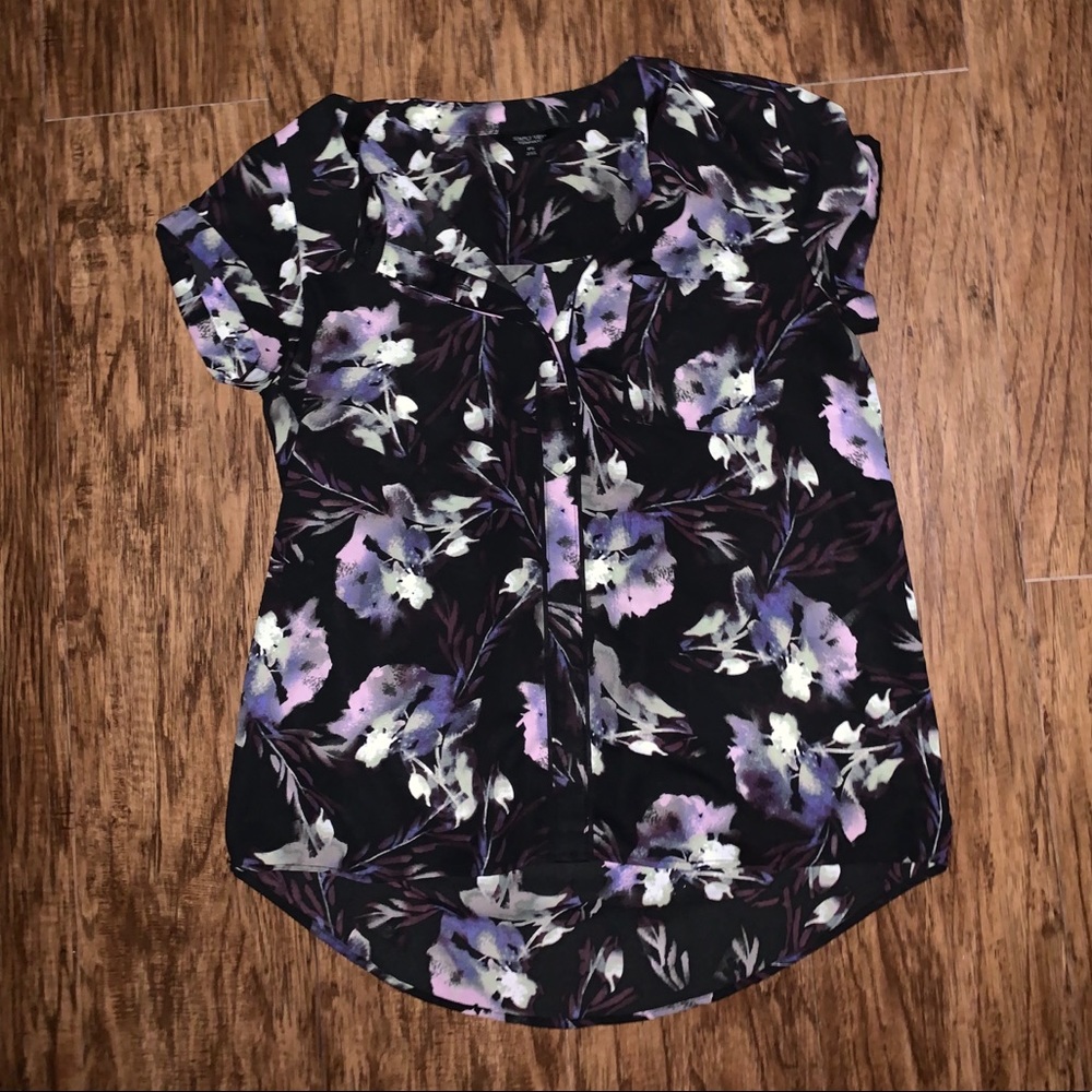 Simply Vera VeraWang Womens Floral Button Down - Picture 2 of 5